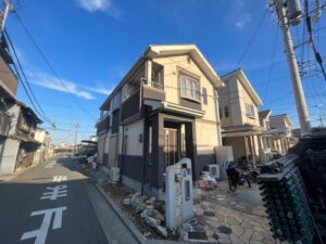 泉大津市M様邸の外壁・屋根塗装施工前の外観
