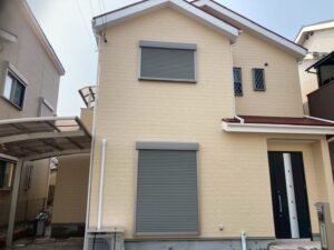 泉大津市S様邸の外壁・屋根塗装施工後の正面外観